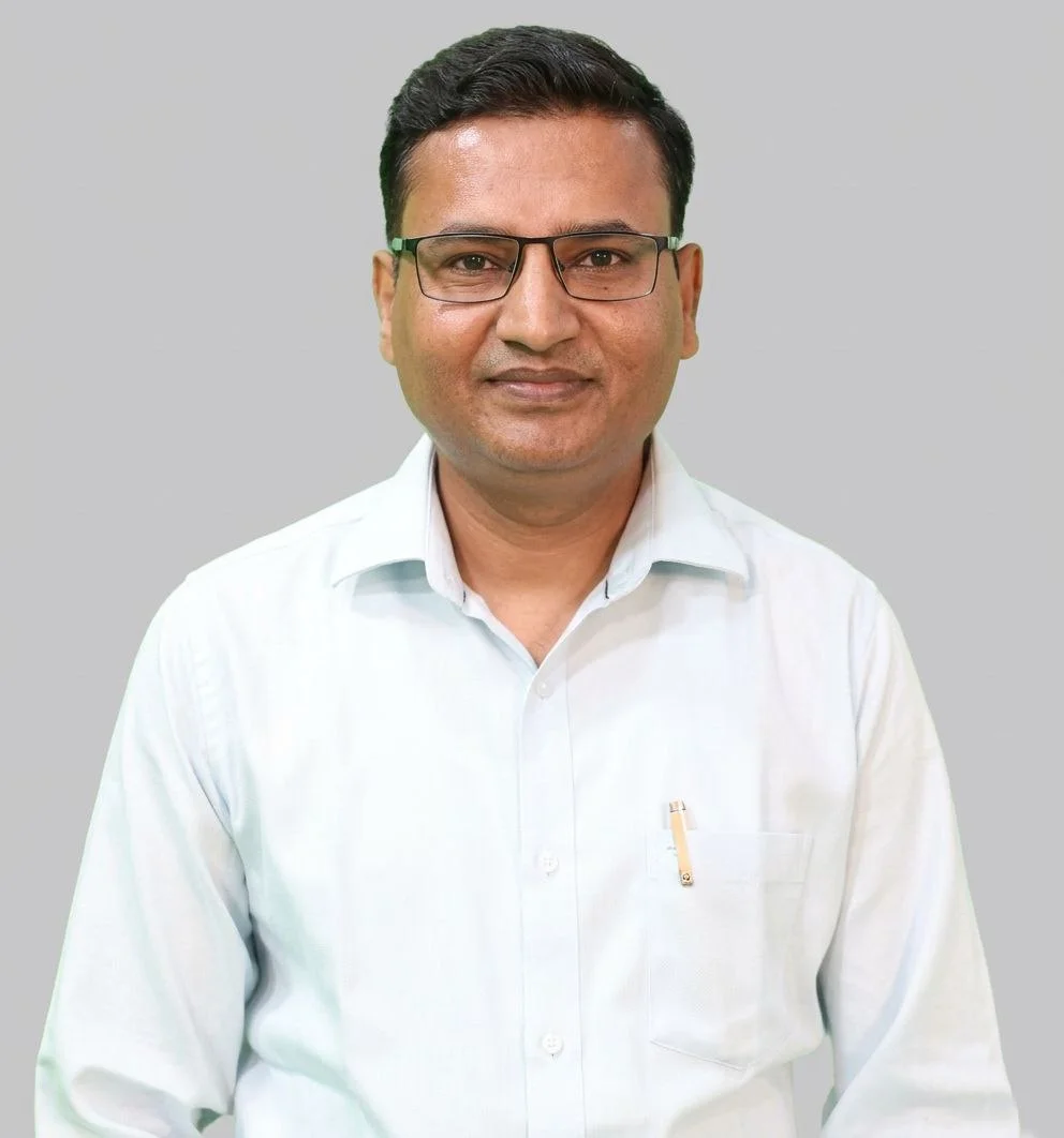 Dr. Mukul Aggarwal